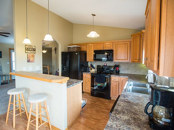 4th image of 5121 Shadowridge Dr