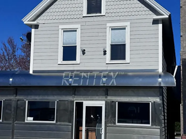 12 Main St — Photo 47