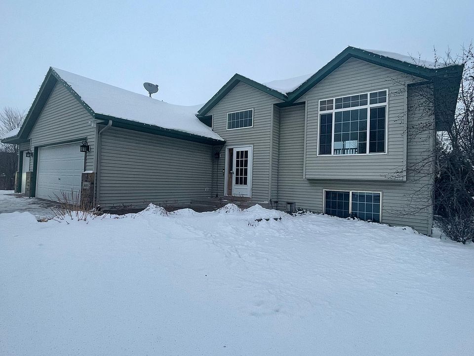 1st image of 38495 Hillshire Ave