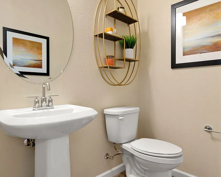 Spacious Townhomes in Provence at Natomas — Photo 28