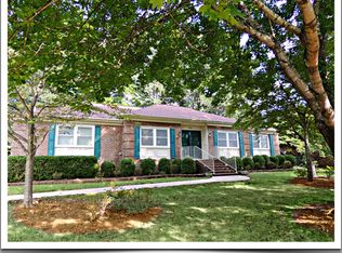 1920 12th Street Ln NE, Hickory, NC 28601