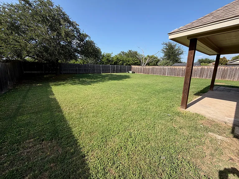 119 Clyde Dr — Photo 27