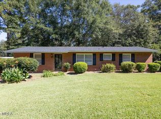 4693 Twin Oak Dr, Macon, GA 31210