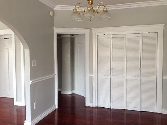 3rd image of 10 Atlantic Ave Unit 812