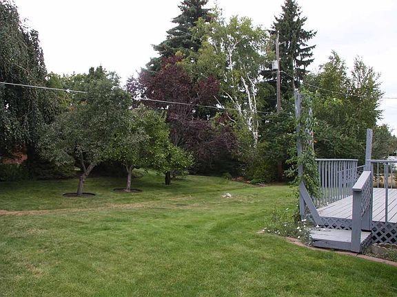 3rd image of 6120 S Crestline St