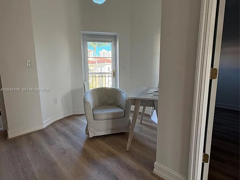 18410 NE 30th Ave #18410 — Photo 22