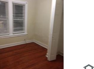 5250 W Crystal St #1, Chicago, IL 60651