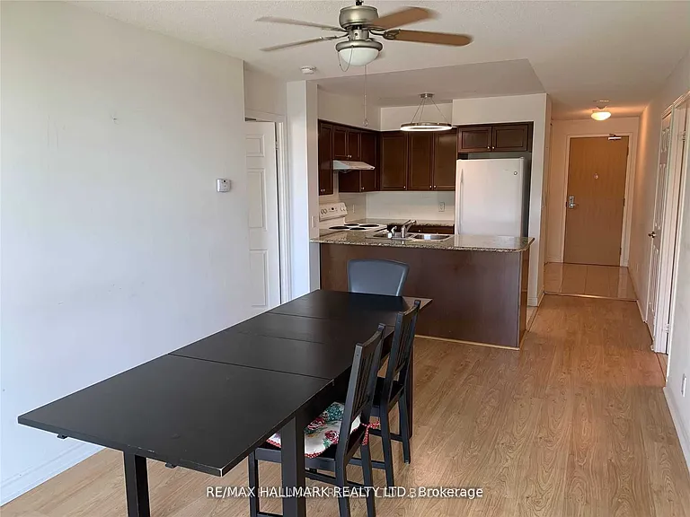68 Grangeway Ave #812 — Photo 30