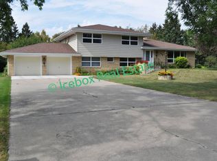 112 Park Ave, International Falls, MN 56649