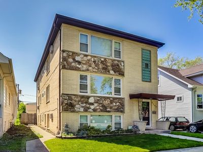 2240 N 74th Ave, Elmwood Park, IL, 60707