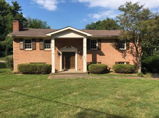 5302 Saint Gabriel Ln, Louisville, KY 40291