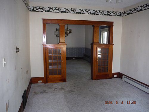 4th image of 3059 Phelps St