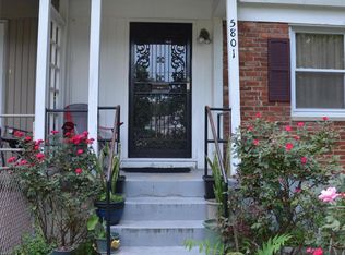 5801 Spokane Dr, Oxon Hill, MD 20745