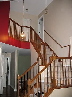 Foyer with Oak 