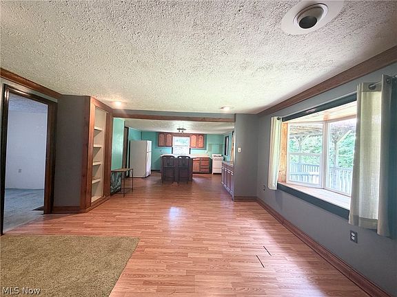 2nd image of 581 Fowler Hill Rd