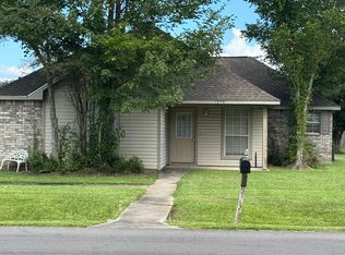 1308 S Lexington St, Gonzales, LA 70737