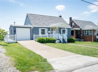 2613 Sunset Dr, West Mifflin, PA 15122