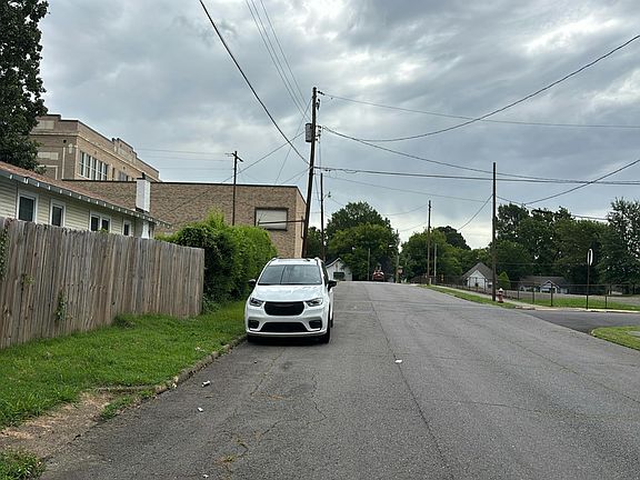 4th image of 120 South St