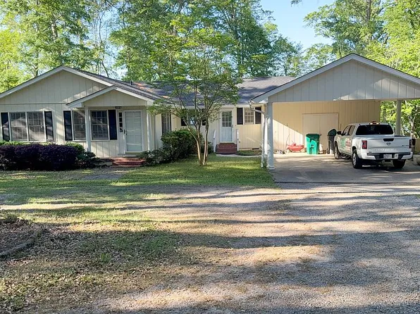 125 W Lakeview Dr NE, Milledgeville, GA 31061