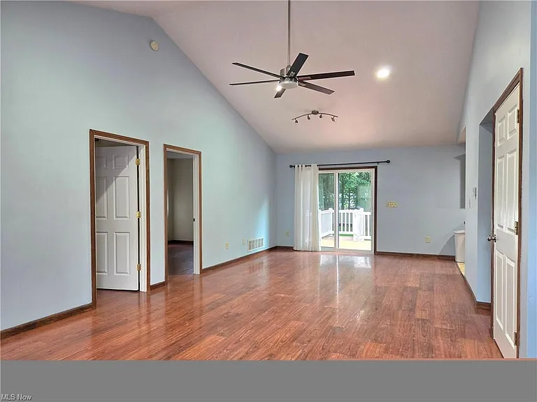2956 Hayne Rd — Photo 4