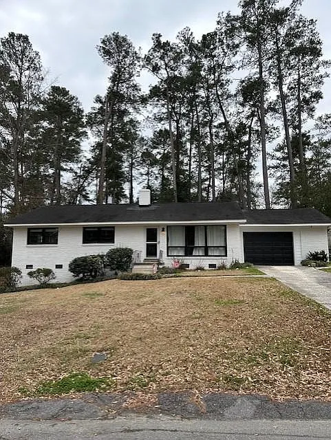 3 bed, 1.5 bath, 1215 sqft, $1,975 — Photo 2