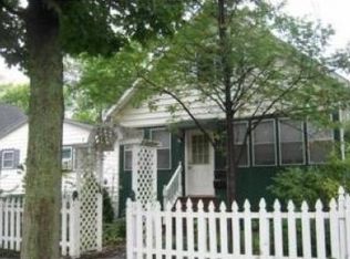 223 S Clemens Ave, Lansing, MI 48912