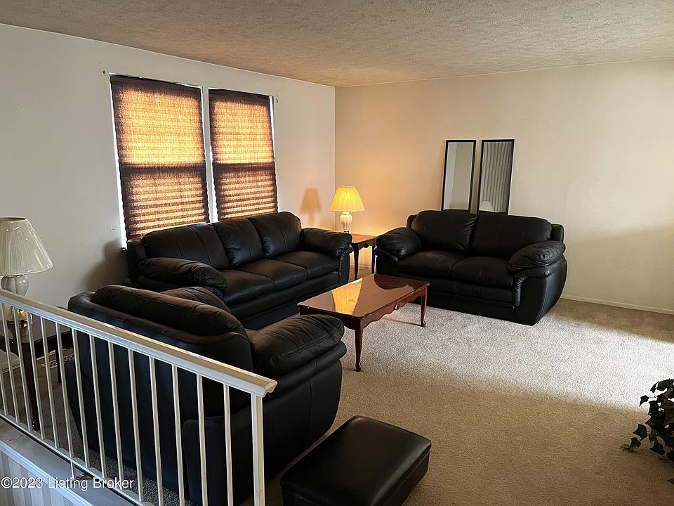 2nd image of 11405 Upshur Pl