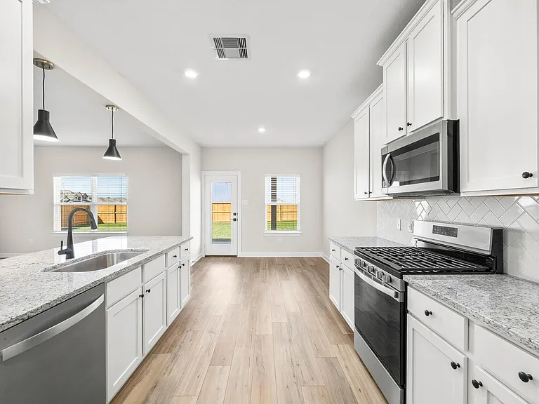 3004 Seaside Cove Ct — Photo 10