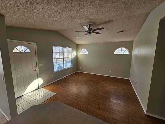 2nd image of 3195 W Essex Dr