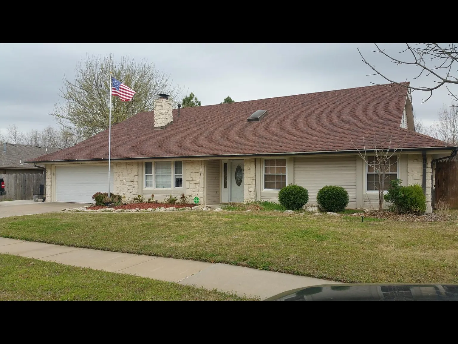W Atlanta St, Broken Arrow — Photo 1