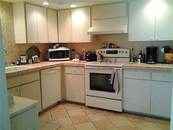5th image of 5175 Marsh Field Ln #11