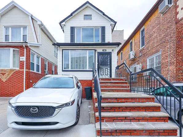 1585 W 9th St, Brooklyn, NY 11204