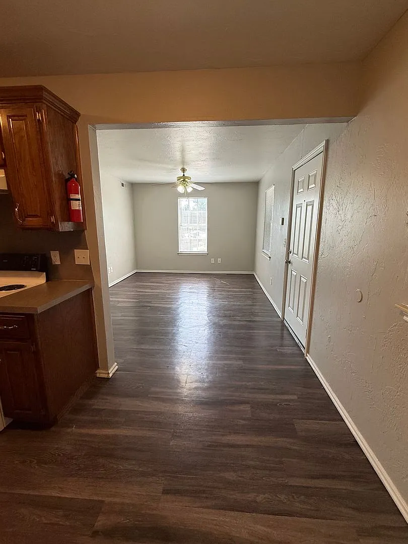 1 Bedroom - Walk to OCU | Plaza District & Uptown 23rd | $675/mo — Photo 4