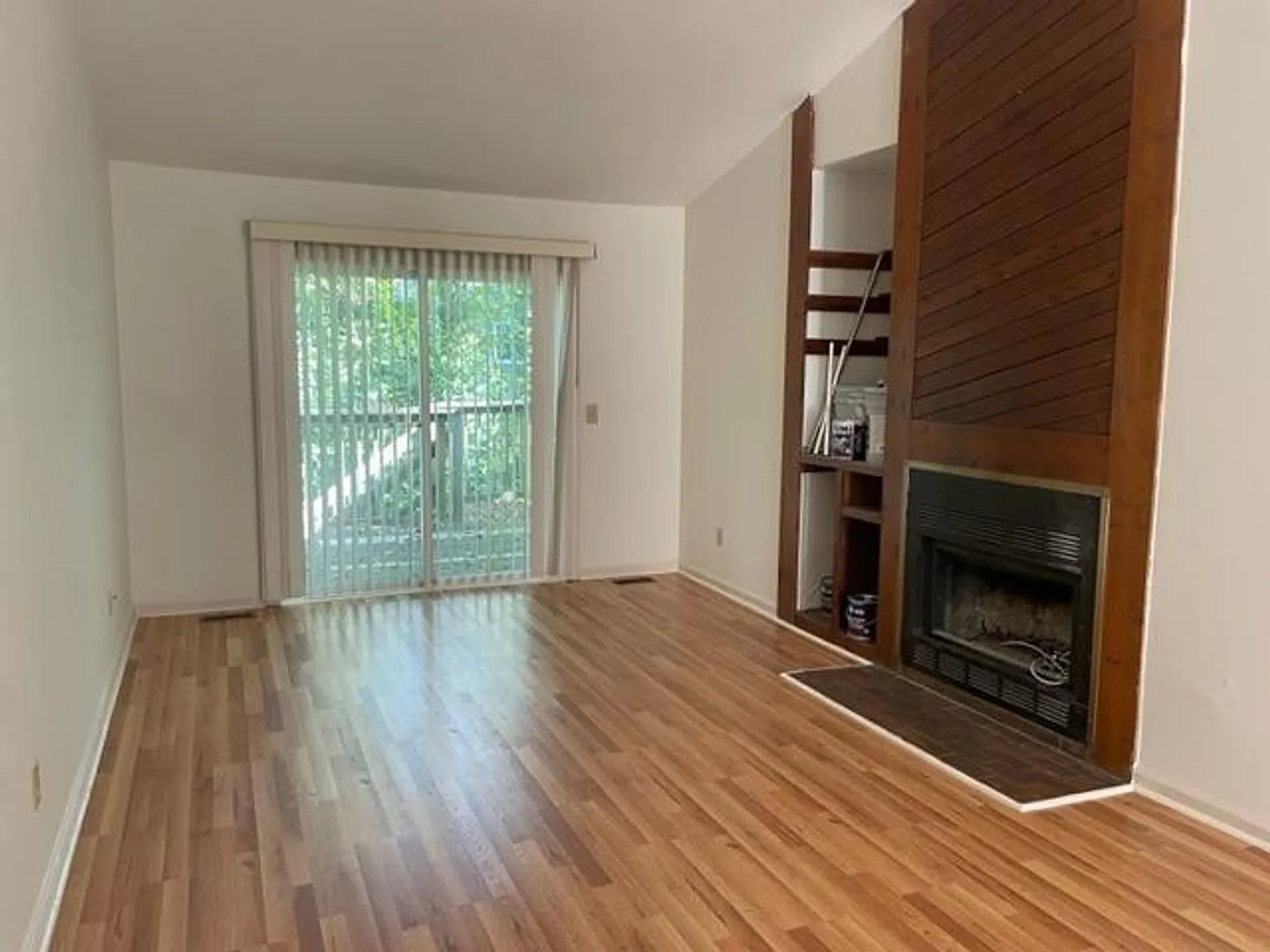 911-C West Chatham Street - Bev Roberts Rentals and Property Management — Photo 3