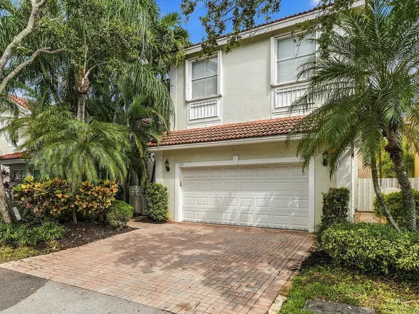 1115 PAPAYA Street, Hollywood, FL 33019