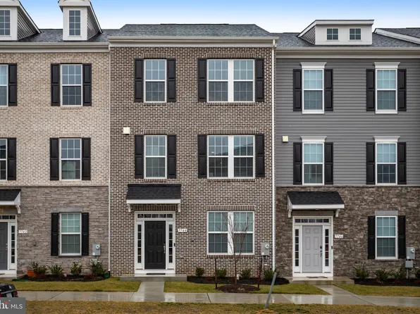 7744 Presidential Pkwy, Upper Marlboro, MD 20774