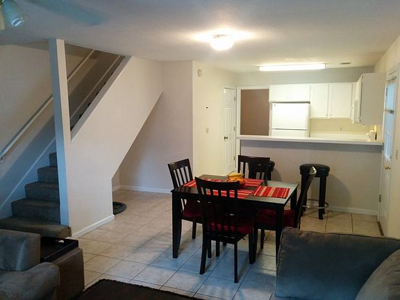 3rd image of 2186 Timberwood Cir S