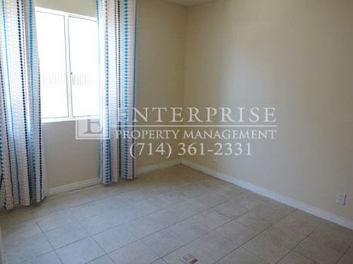 4th image of 12632 206th St