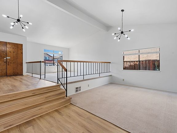 5th image of 1387 Xavier Ave