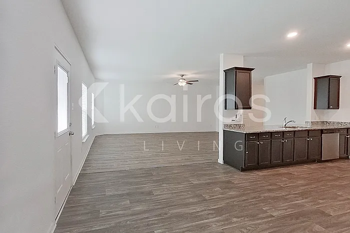 962 Shady Brk — Photo 6