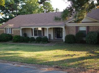 12373 Rivercrest Dr, Little Rock, AR 72212