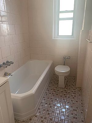 5th image of 60 Seaman Ave APT 6F
