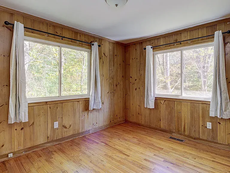 514 Hillsborough St — Photo 10