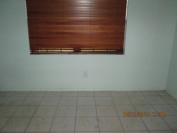 2nd image of 1556 SE Belgius Ct