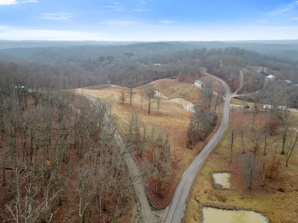 9000 Millertown Rd SE, Glouster, OH 45732