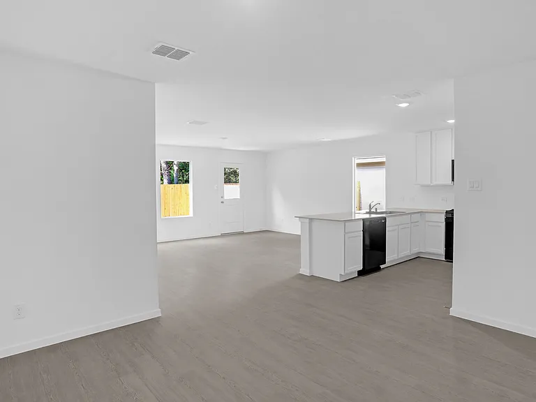 1025 Macnab Dr — Photo 20
