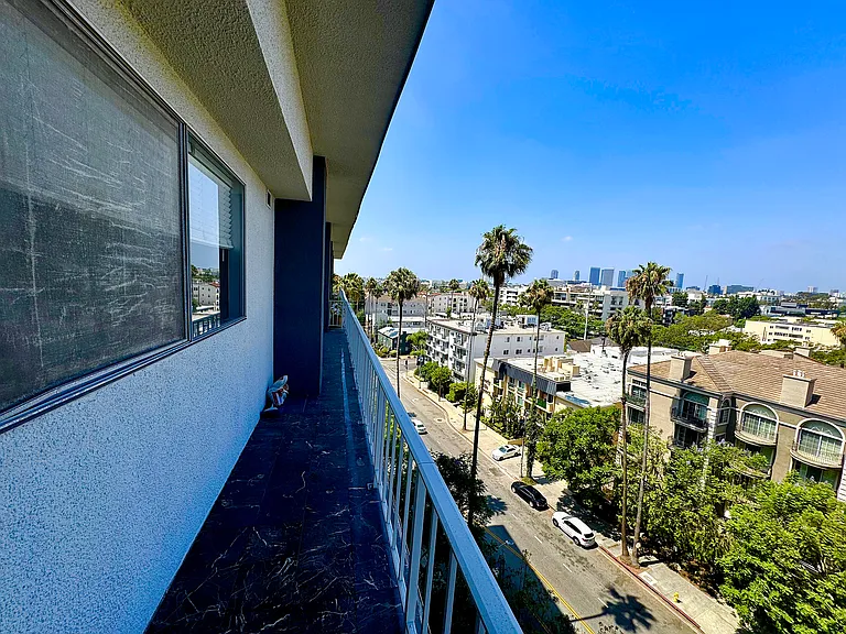 100 S Doheny Dr #803 — Photo 12