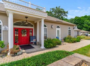 53 Lantern Ln #D, Kingston, NH 03848