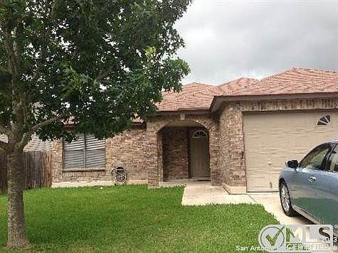 2nd image of 6018 Encanto Point Dr