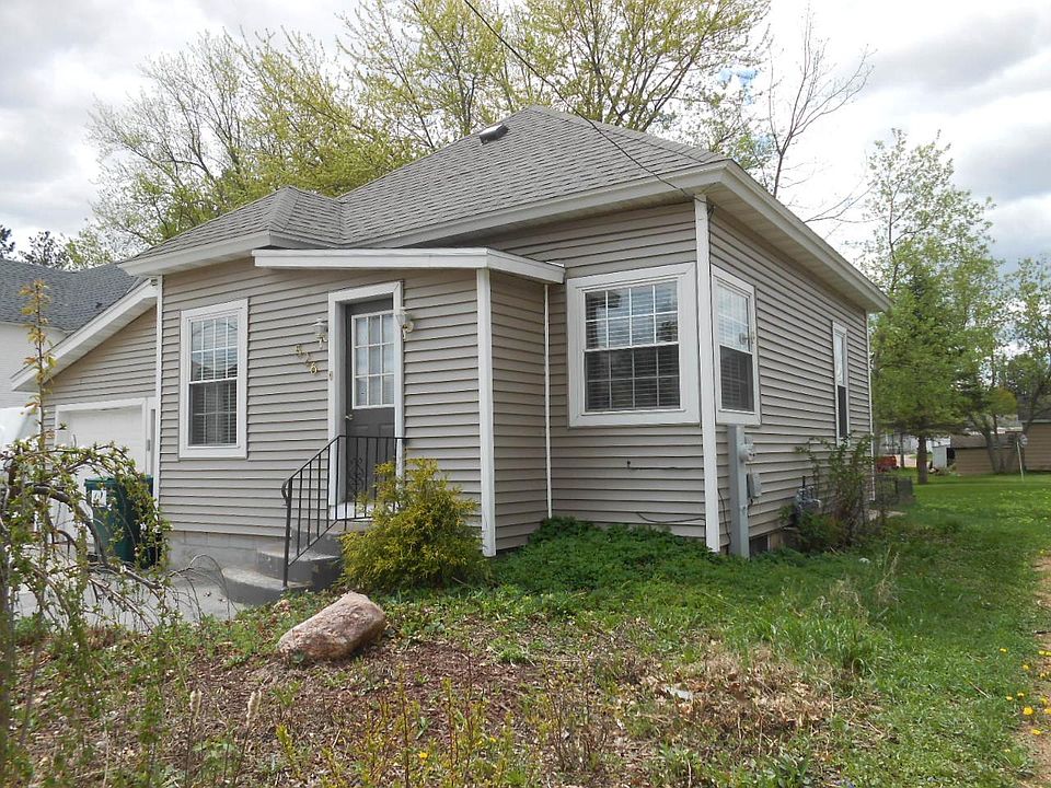 526 Elm St, Antigo, WI 54409 Zillow